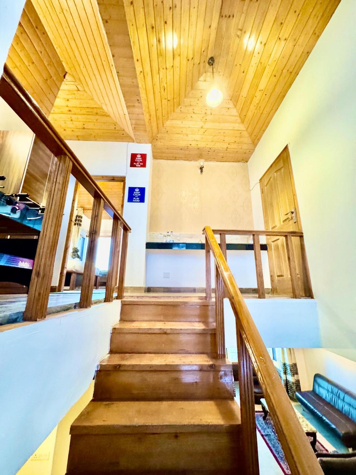 The Sky Mountain Kufri I Serviced Villa I Balcony I Valley And Mountain View I Family Groups & Bonfire I Memories & Enjoyment Villa I Operated By Exotic Stays Exterior photo